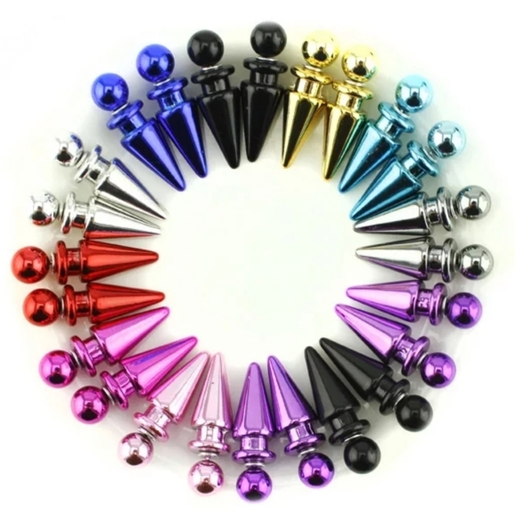 Bullet Double Sided Stud 2 Earrings in One - Picture 2 of 4